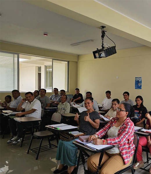 alumnos en aulas del esbyd